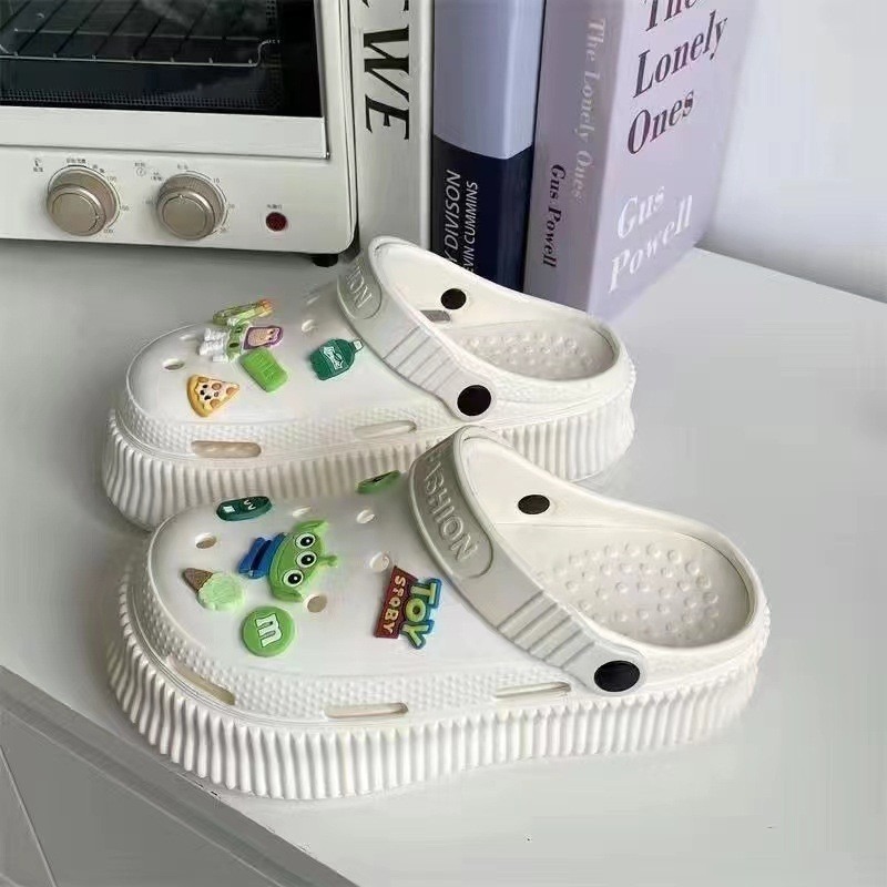 Sp&eacute;cification Nom du produit Sabots pour femmes &Eacute;l&eacute;ments populaires &Eacute;vider Style du dos Sangle arri&egrave;re &Acirc;ge applicable Adulte Conditions de paiement Vente en gros en ligne, Paypal, T/T, L/C, Western Union, compte bancaire