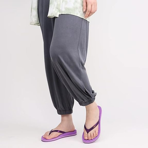 Les tongs de la mode pour femmes sont dames Lightweight Summer Beach Yoga Mat Sandales avec un soutien à la arche confortable