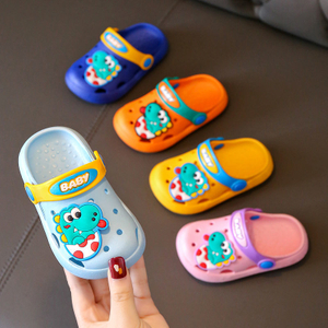 Sabots d'été pour enfants, sandales d'été, Mules de dessins animés mignons, pantoufles de jardin et de plage, sandales à trou de grotte, chaussures pour bébés