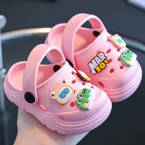 Sabots de jardin d'été pour enfants, chaussures de plage pour garçons et filles, sandales légères et respirantes, pantoufles mignonnes de dessin animé pour bébés