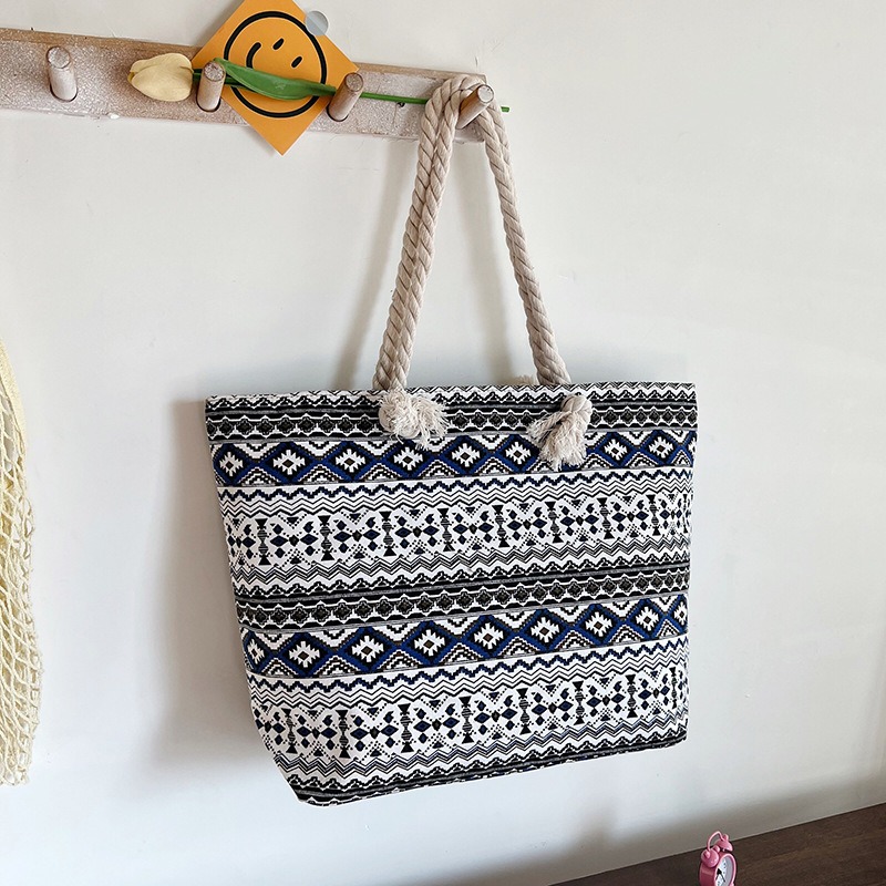 Sac pour femmes 2024 nouveau ethnique simple minorit&eacute; simple &eacute;paule diagonale banlieue texture sac femmes sac de mode