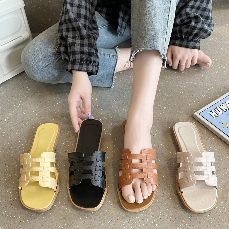 Pantoufles d'&eacute;t&eacute; plates de luxe pour femmes, tongs de plage en plein air, sandales tendance, Design de marque, chaussures pour femmes